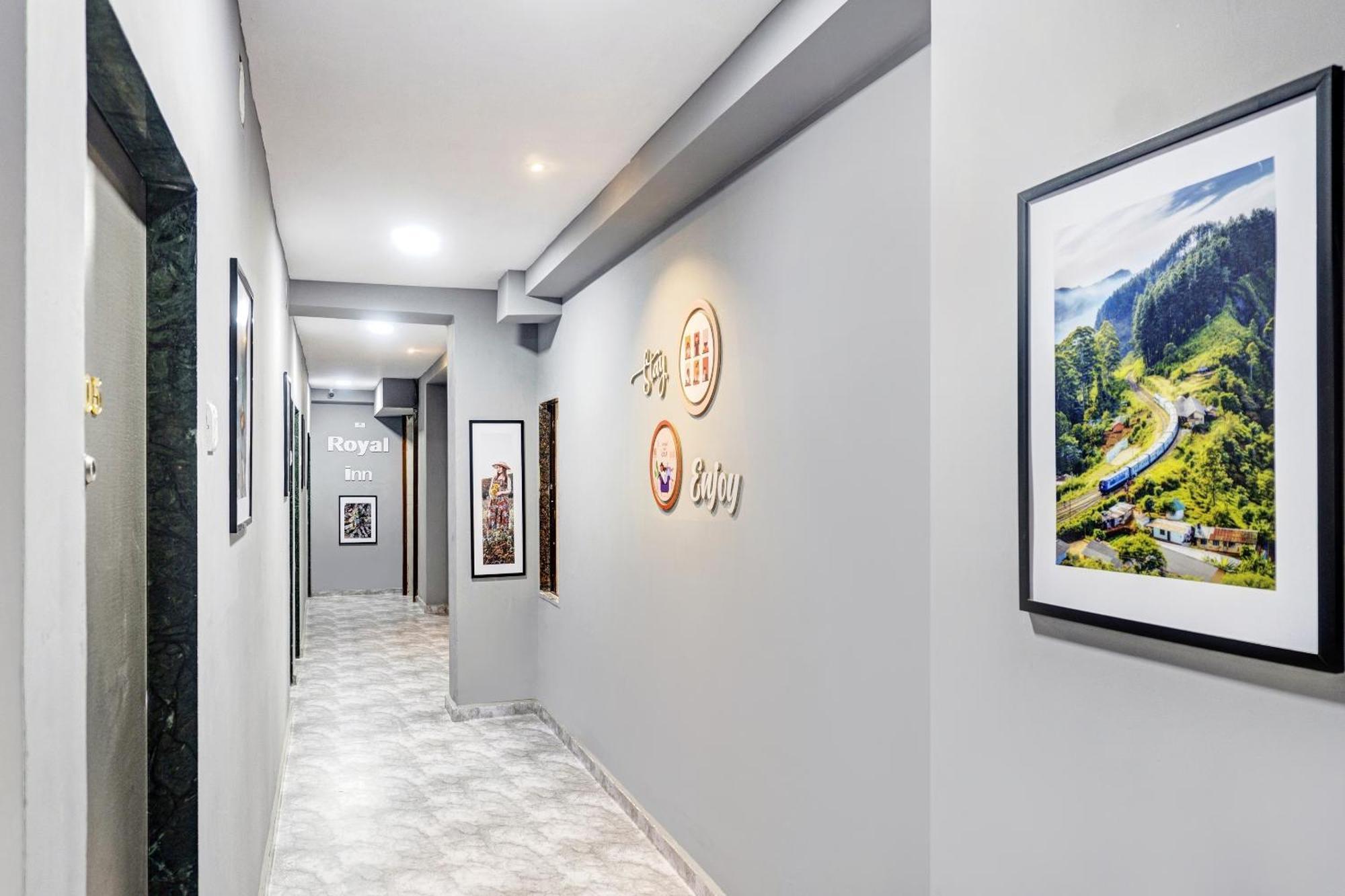 Oyo Flagship Hotel Royal Inn Surat Eksteriør bilde